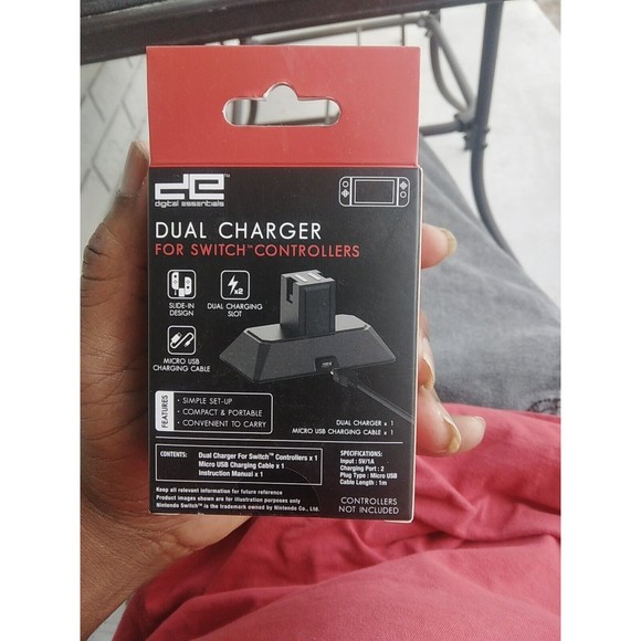 Dual Charger For Nintendo Switch Controllers- New - Picture 2 of 2